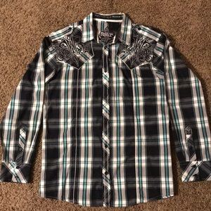 Roar shirt from the buckle